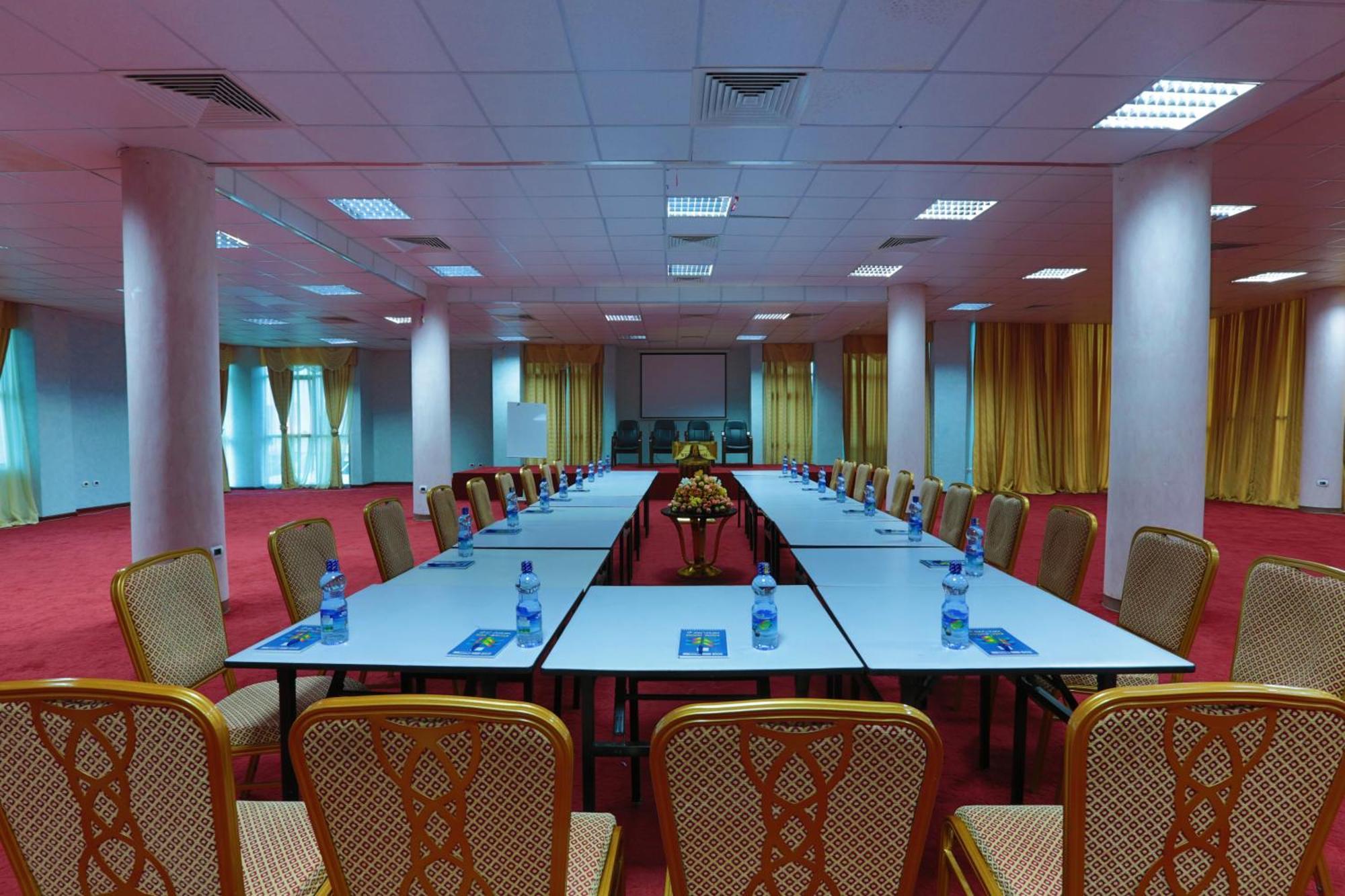 Friendship International Hotel Addis Abeba Buitenkant foto